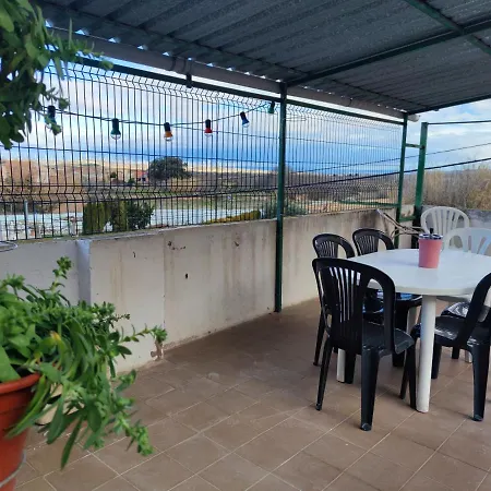 Casa De Pueblo Con Terraza Cerca De Zaragoza Lumpiaque